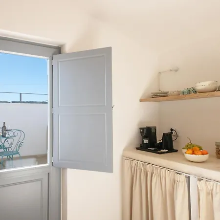 Lägenhetshotell Borgo Cucumo By Monholiday