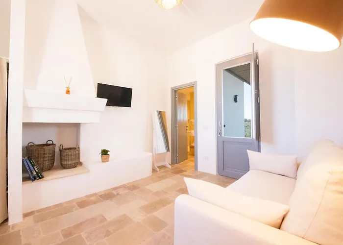 Aparthotel Borgo Cucumo By Monholiday 3*