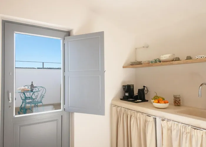 Aparthotel Borgo Cucumo By Monholiday