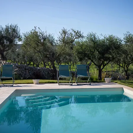 Borgo Cucumo By Monholiday Hotel apartamentowy