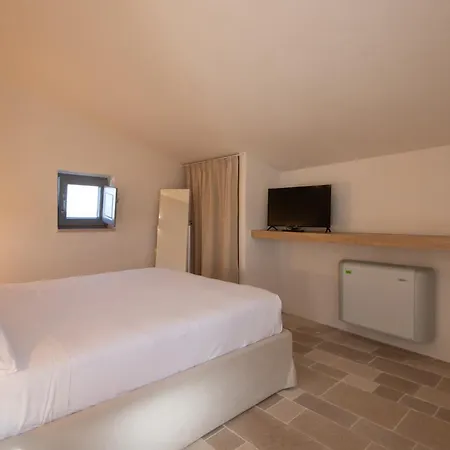 Borgo Cucumo By Monholiday