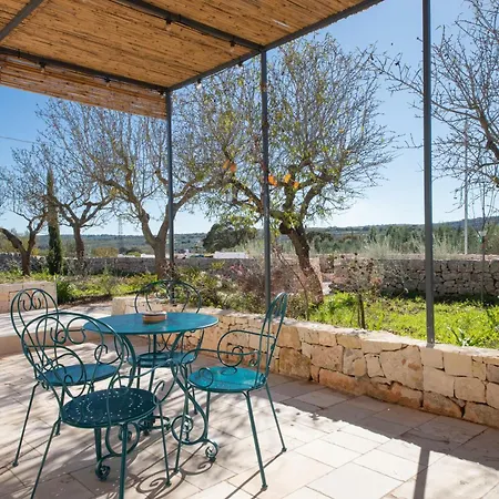 Aparthotel Borgo Cucumo By Monholiday