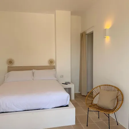 Hotel apartamentowy Borgo Cucumo By Monholiday